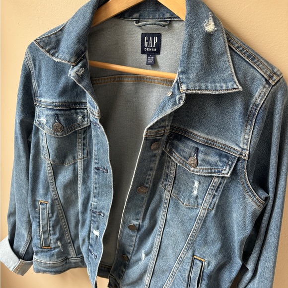 GAP Denim Jacket - Picture 2 of 3